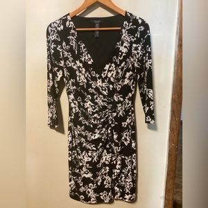 Women’s Petite Chaps Ralph Lauren Stretch Mock Wrap Dress Blk/Wht Print Size PM